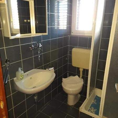 Studio Nancy Appartement Petrcane